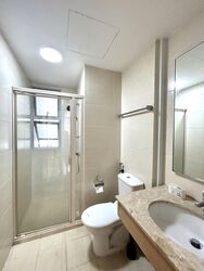 The Lakeshore (D22), Condominium #510551021